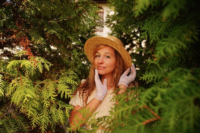 阿森纳发布第三球衣：晨霜白为主基调！